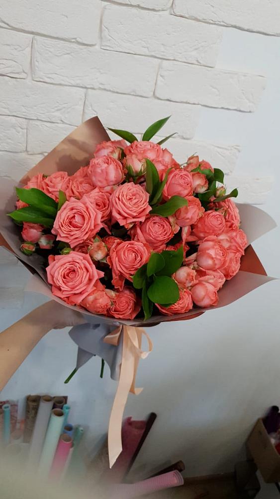 Букет цветов из: Розы в Спасском Приморского края