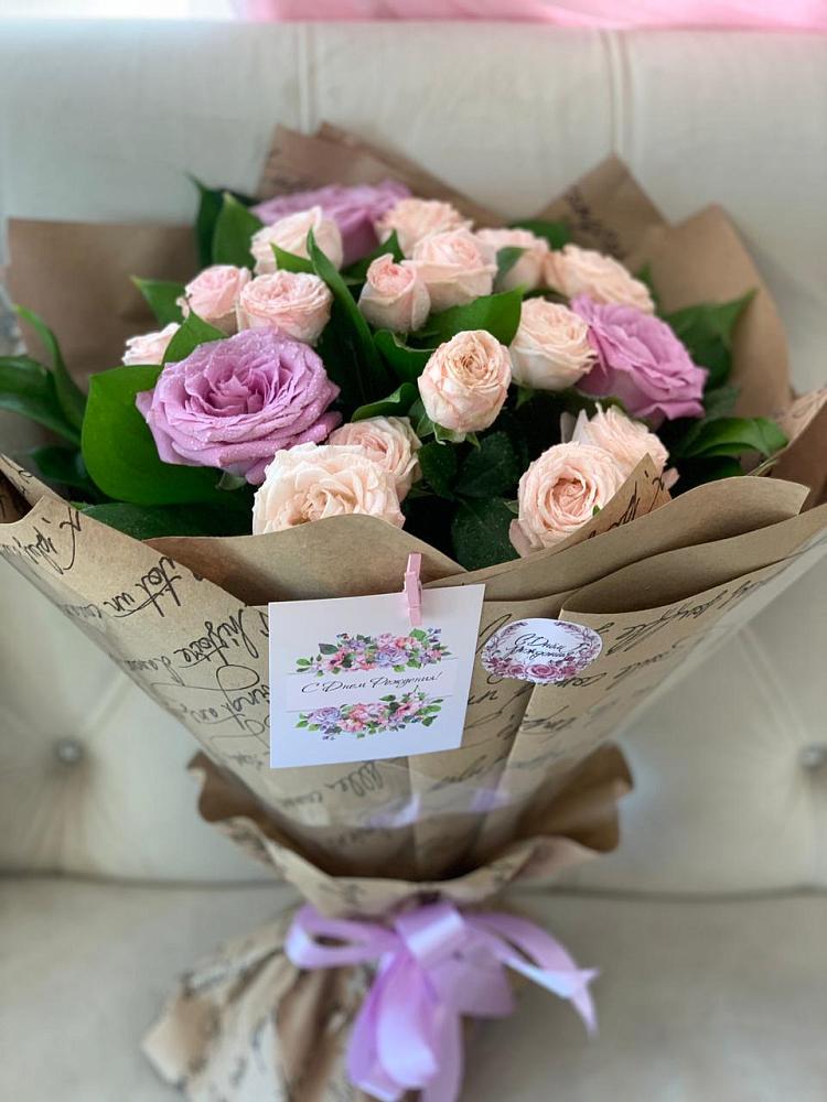 Букет цветов из: Розы в Спасском Приморского края