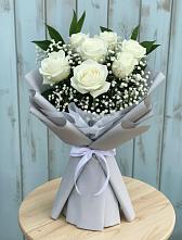 Букет цветов из:  Розы в Спасском Приморского края