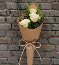 Букет цветов из:  Розы в Спасском Приморского края