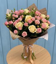 Букет цветов из:  Розы в Спасском Приморского края
