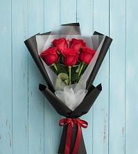 Букет цветов из:  Розы в Спасском Приморского края