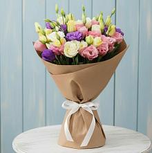 Букет цветов из:  Лизиантусы в Спасском Приморского края