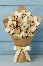 Букет цветов из:  Орхидеи и Розы #REPLACE_PRED# Спасском Приморского края